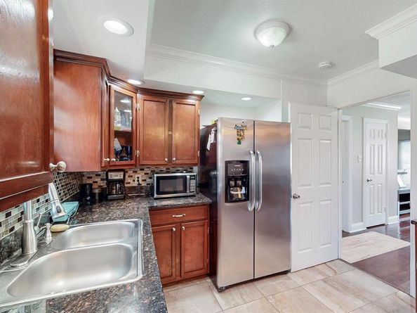 3211  Bertrand Avenue , Dallas Texas 75215