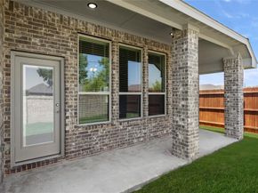 137  Whistling Duck  , Balch Springs Texas 75181