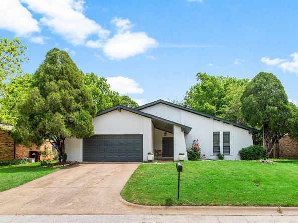 2409  Leslie Street , Denton Texas 76205