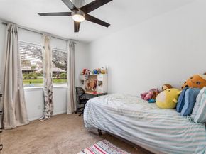 2409  Leslie Street , Denton Texas 76205
