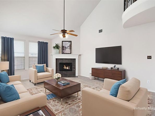 1825  Amber Lane , Carrollton Texas 75007