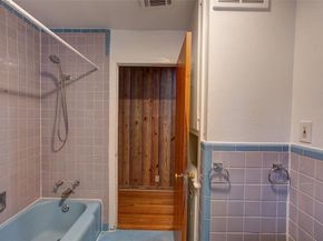 2000  Standifer Street , Fort Worth Texas 76164