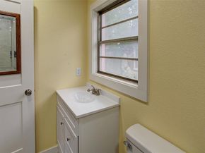 2000  Standifer Street , Fort Worth Texas 76164