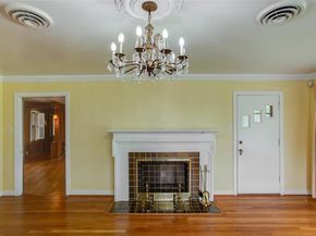 2000  Standifer Street , Fort Worth Texas 76164
