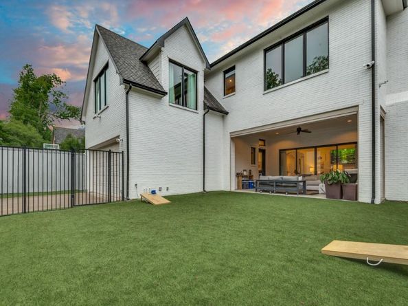 7816  Hanover Street , Dallas Texas 75225