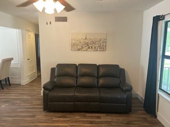 3624  Aurora Street , Haltom City Texas 76117