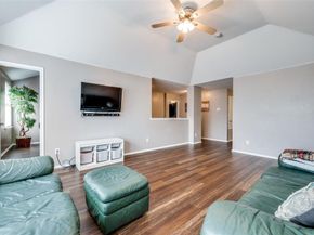 1405  Cardinal Way , Aubrey Texas 76227