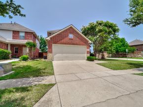 421  Kirby Drive , Lantana Texas 76226