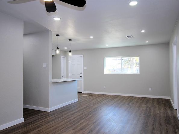 810  Laguna Drive , Garland Texas 75043