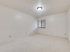 2807  Lineville Drive  104, Farmers Branch Texas 75234