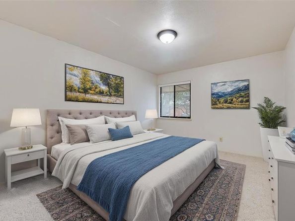 2807  Lineville Drive  104, Farmers Branch Texas 75234