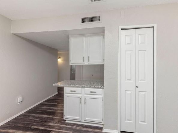 2031  Kings Road , Carrollton Texas 75007