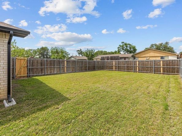 2031  Kings Road , Carrollton Texas 75007