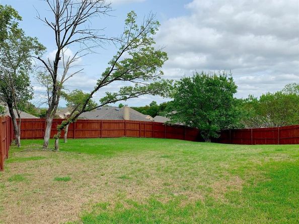10954  Live Oak Creek Drive , Fort Worth Texas 76108