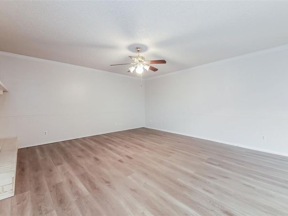 1514  Carnation Drive , Lewisville Texas 75067