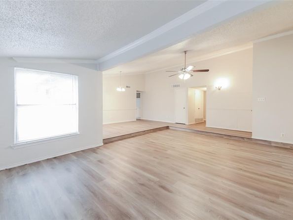 1514  Carnation Drive , Lewisville Texas 75067