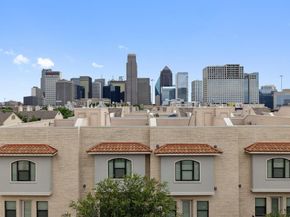 3200  Ross Avenue  42, Dallas Texas 75204