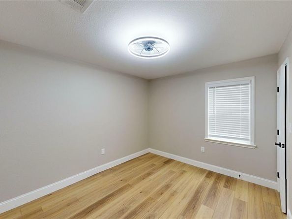 2210  Mcclure Street , Irving Texas 75062