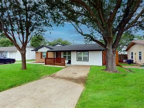 2210  Mcclure Street , Irving Texas 75062
