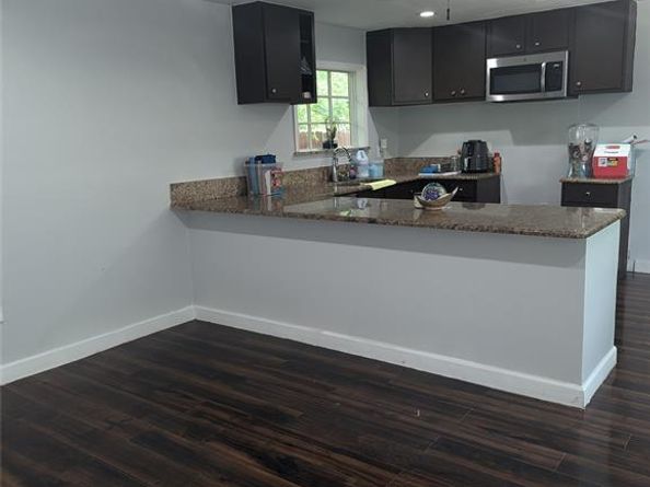3108  BIDEKER Avenue , Fort Worth Texas 76105