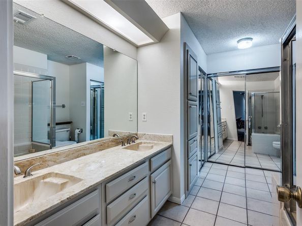 1301  Memory Lane  4920, Arlington Texas 76011