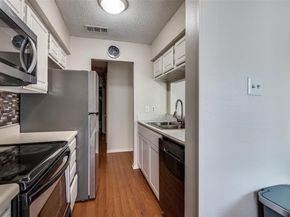 1301  Memory Lane  4920, Arlington Texas 76011