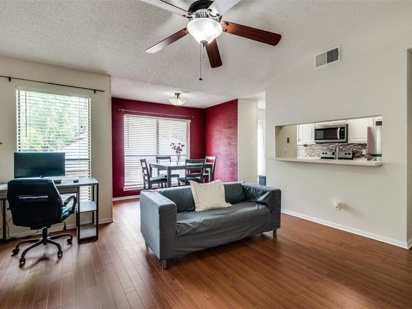 1301  Memory Lane  4920, Arlington Texas 76011