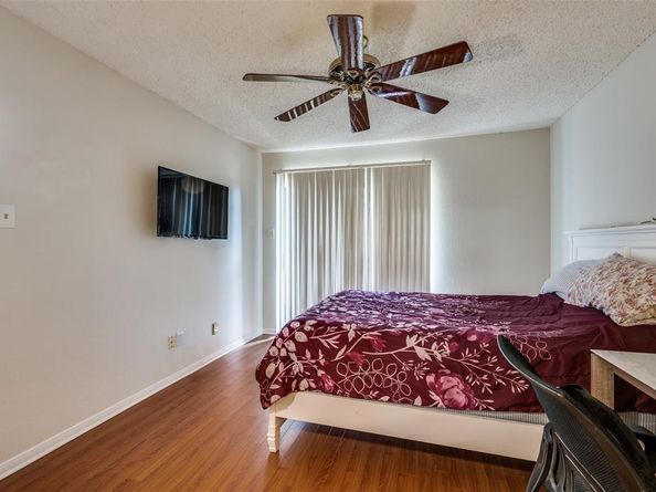 1301  Memory Lane  4920, Arlington Texas 76011