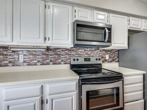 1301  Memory Lane  4920, Arlington Texas 76011
