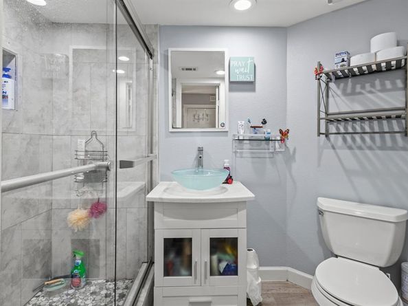 1010  Allen Street  217, Dallas Texas 75204
