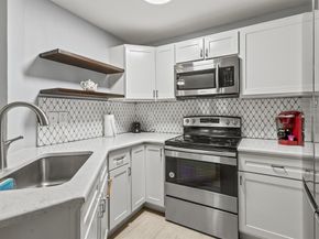 1010  Allen Street  217, Dallas Texas 75204
