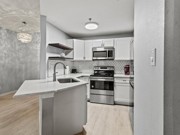 1010  Allen Street  217, Dallas Texas 75204