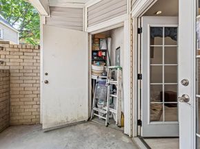 1010  Allen Street  217, Dallas Texas 75204