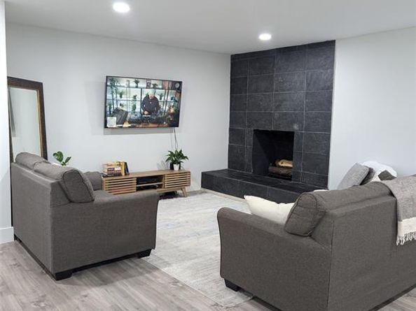 882  Magnolia Lane , Lancaster Texas 75146