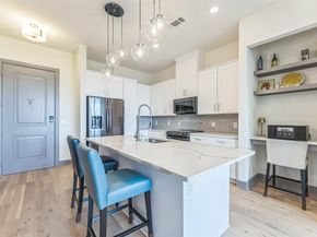 2700  Old Denton Road  4424, Carrollton Texas 75007