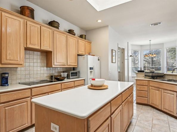 4552  Pebble Brook Lane , Plano Texas 75093