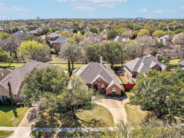 4552  Pebble Brook Lane , Plano Texas 75093