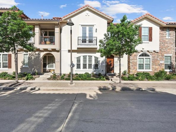 6755  Plaza Via  , Irving Texas 75039