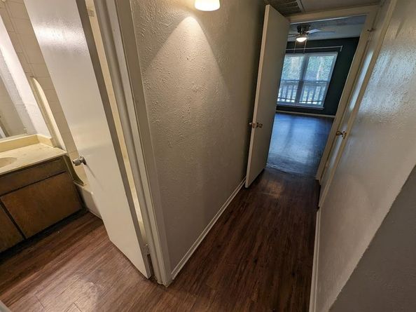 6004  Westridge Lane  704, Fort Worth Texas 76116