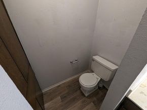 6004  Westridge Lane  704, Fort Worth Texas 76116
