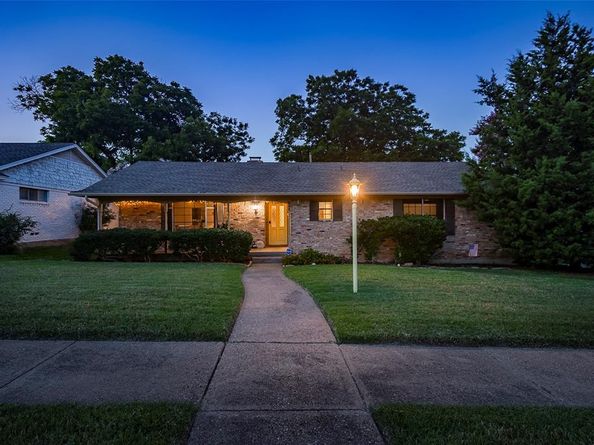 846  Creekridge Drive , Dallas Texas 75218