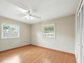908  Wayside  , Richardson Texas 75080