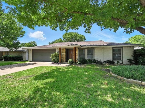 908  Wayside  , Richardson Texas 75080