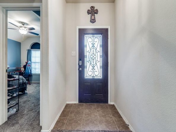 700  Lark Drive , Aubrey Texas 76227