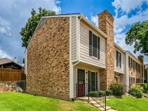 17  Abbey Road , Euless Texas 76039