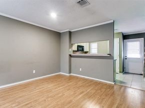 17  Abbey Road , Euless Texas 76039