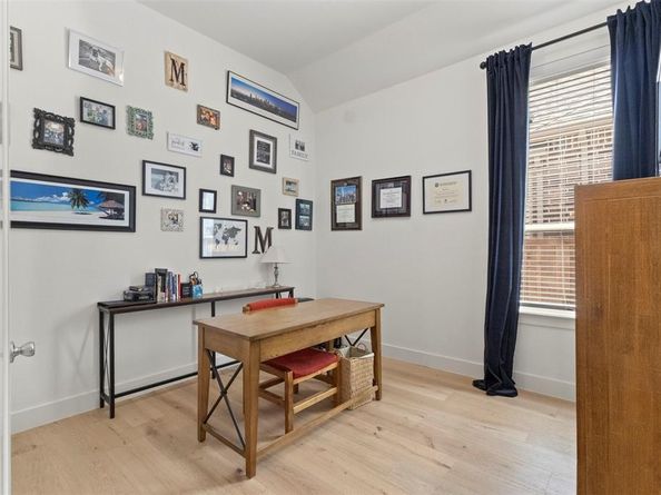 1609  Canter Court , Aubrey Texas 76227