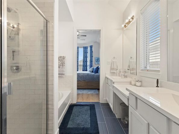 1609  Canter Court , Aubrey Texas 76227