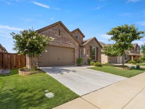 1609  Canter Court , Aubrey Texas 76227
