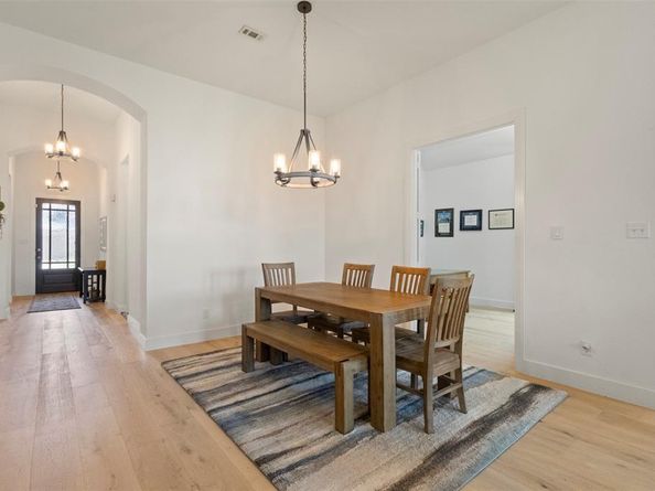 1609  Canter Court , Aubrey Texas 76227